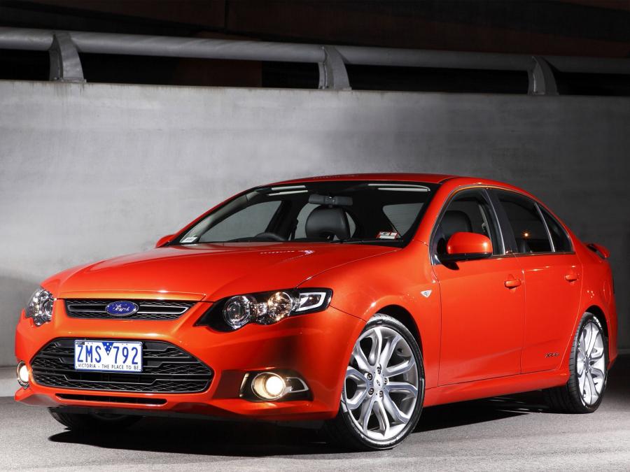  Ford Falcon XR6 Turbo 2011 года  (фото 8 из 10)
